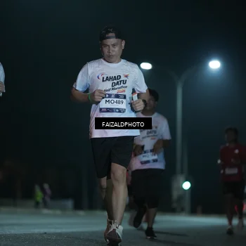 Runner Photo 7772743