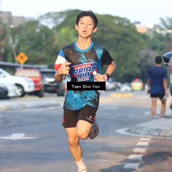 Runner Photo 7772792