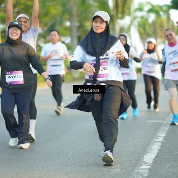 Runner Photo 7772803