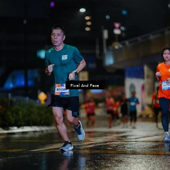 Runner Photo 7772805