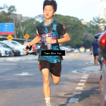 Runner Photo 7772808