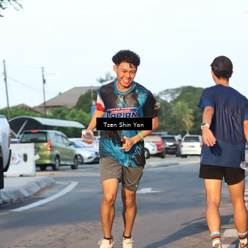 Runner Photo 7772809