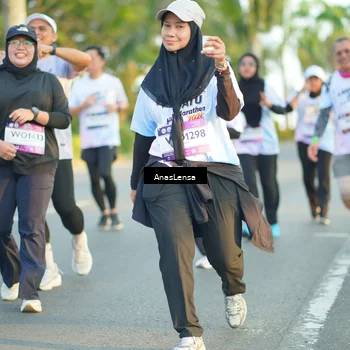 Runner Photo 7772817
