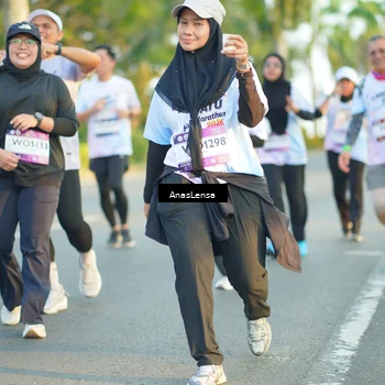 Runner Photo 7772823