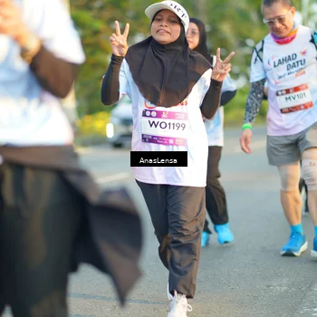 Runner Photo 7772833