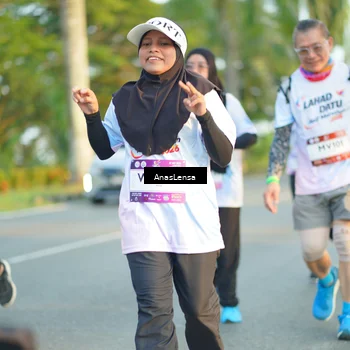 Runner Photo 7772835
