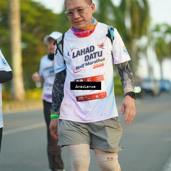 Runner Photo 7772845