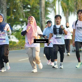 Runner Photo 7772869