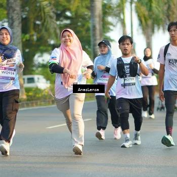 Runner Photo 7772883