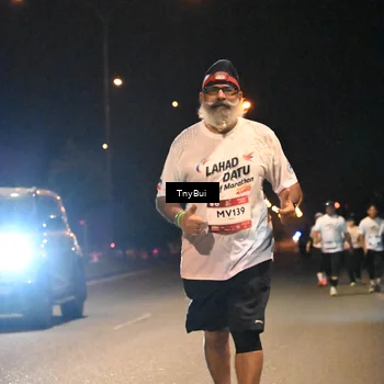 Runner Photo 7772899