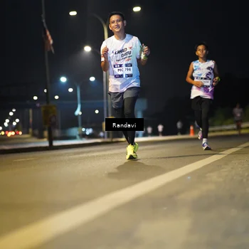 Runner Photo 7772900