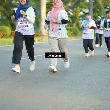 Runner Photo 7772901