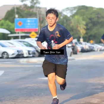 Runner Photo 7772909