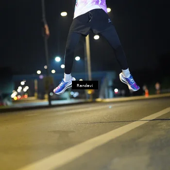 Runner Photo 7772937