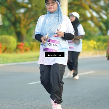 Runner Photo 7772956