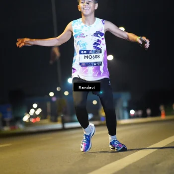 Runner Photo 7772970