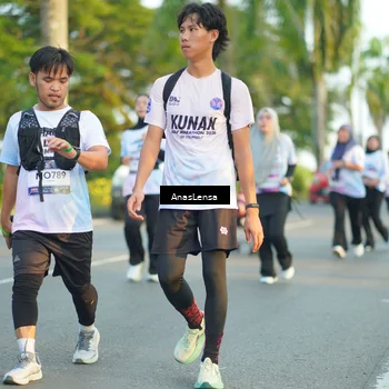 Runner Photo 7772987