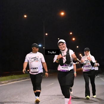 Runner Photo 7772999