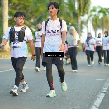 Runner Photo 7773005