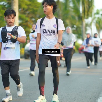 Runner Photo 7773016