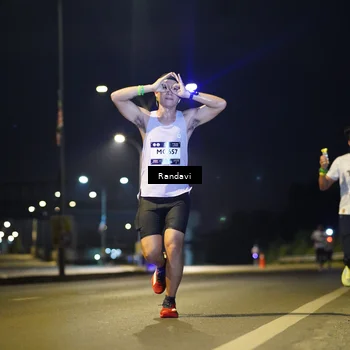 Runner Photo 7773031
