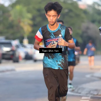 Runner Photo 7773034