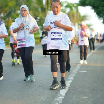 Runner Photo 7773043