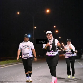 Runner Photo 7773049