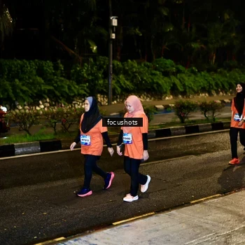 Runner Photo 7773053