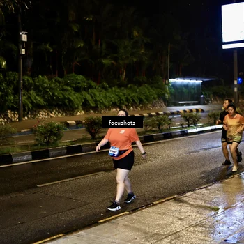 Runner Photo 7773060