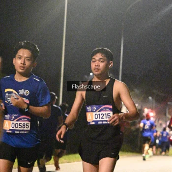Runner Photo 777309