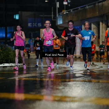 Runner Photo 7773097