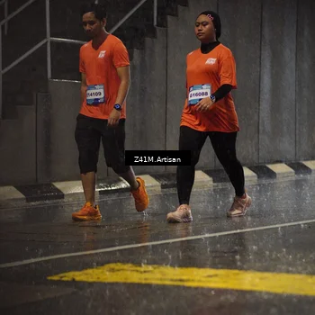 Runner Photo 7773111
