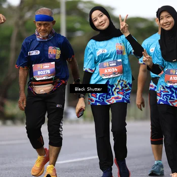 Runner Photo 7773117