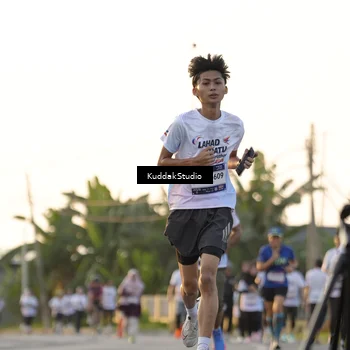 Runner Photo 7773124
