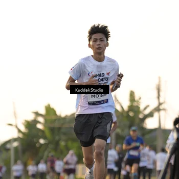 Runner Photo 7773127