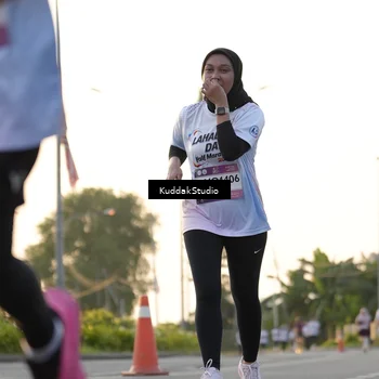 Runner Photo 7773142