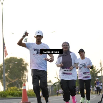 Runner Photo 7773191