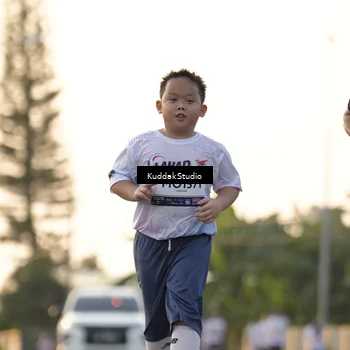Runner Photo 7773210