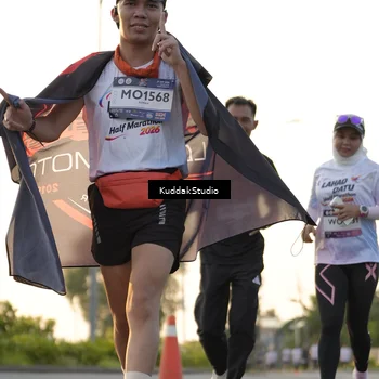 Runner Photo 7773220