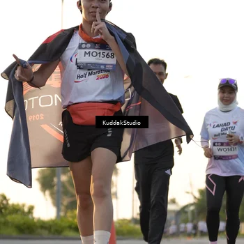 Runner Photo 7773226