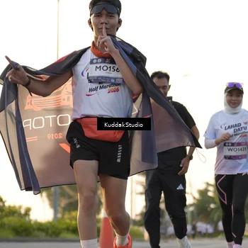 Runner Photo 7773232