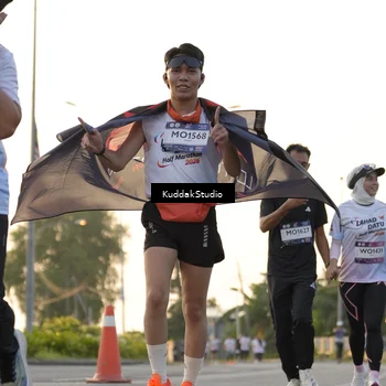 Runner Photo 7773240