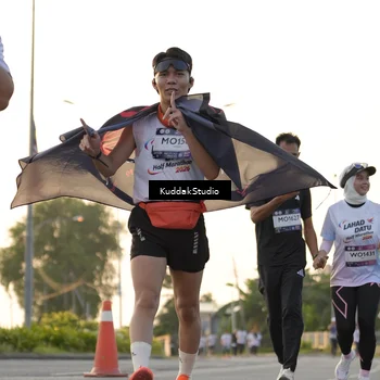 Runner Photo 7773243