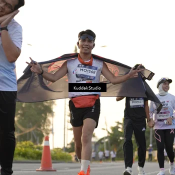 Runner Photo 7773244