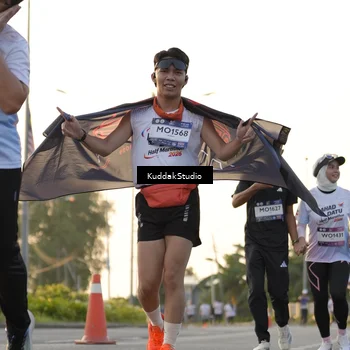 Runner Photo 7773247
