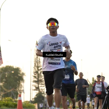 Runner Photo 7773260