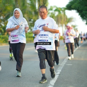 Runner Photo 7773266