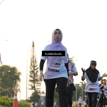 Runner Photo 7773279