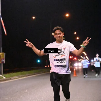 Runner Photo 7773318